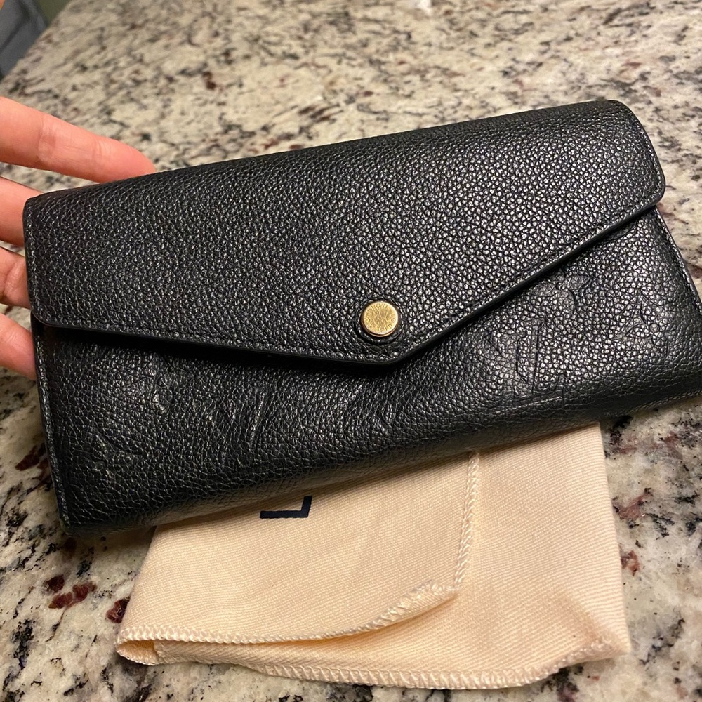 Authentic Louis Vuitton Empreinte Sarah Wallet